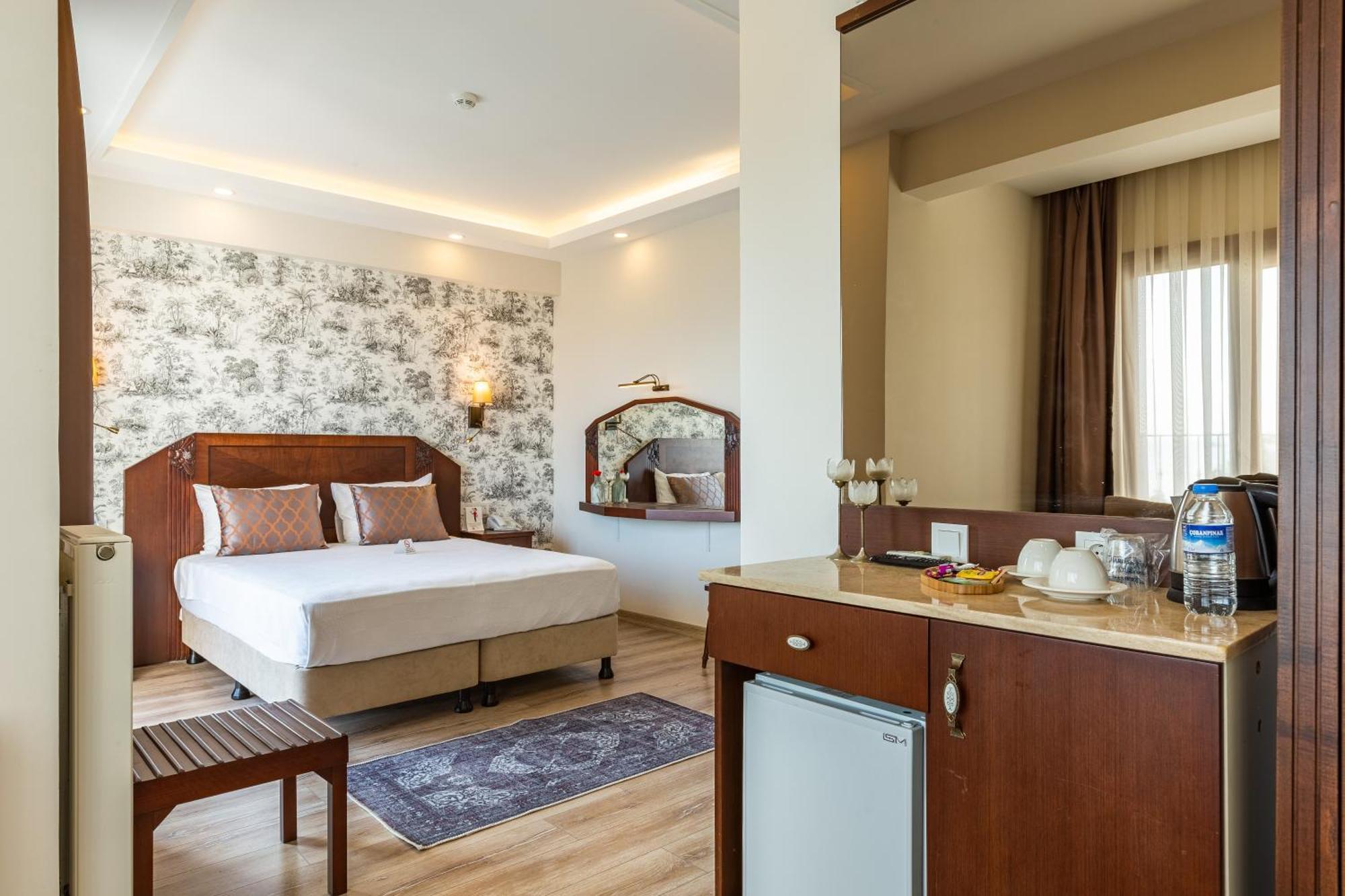 Menar Hotel&Suites -Old City Sultanahmet Istanbul Bilik gambar