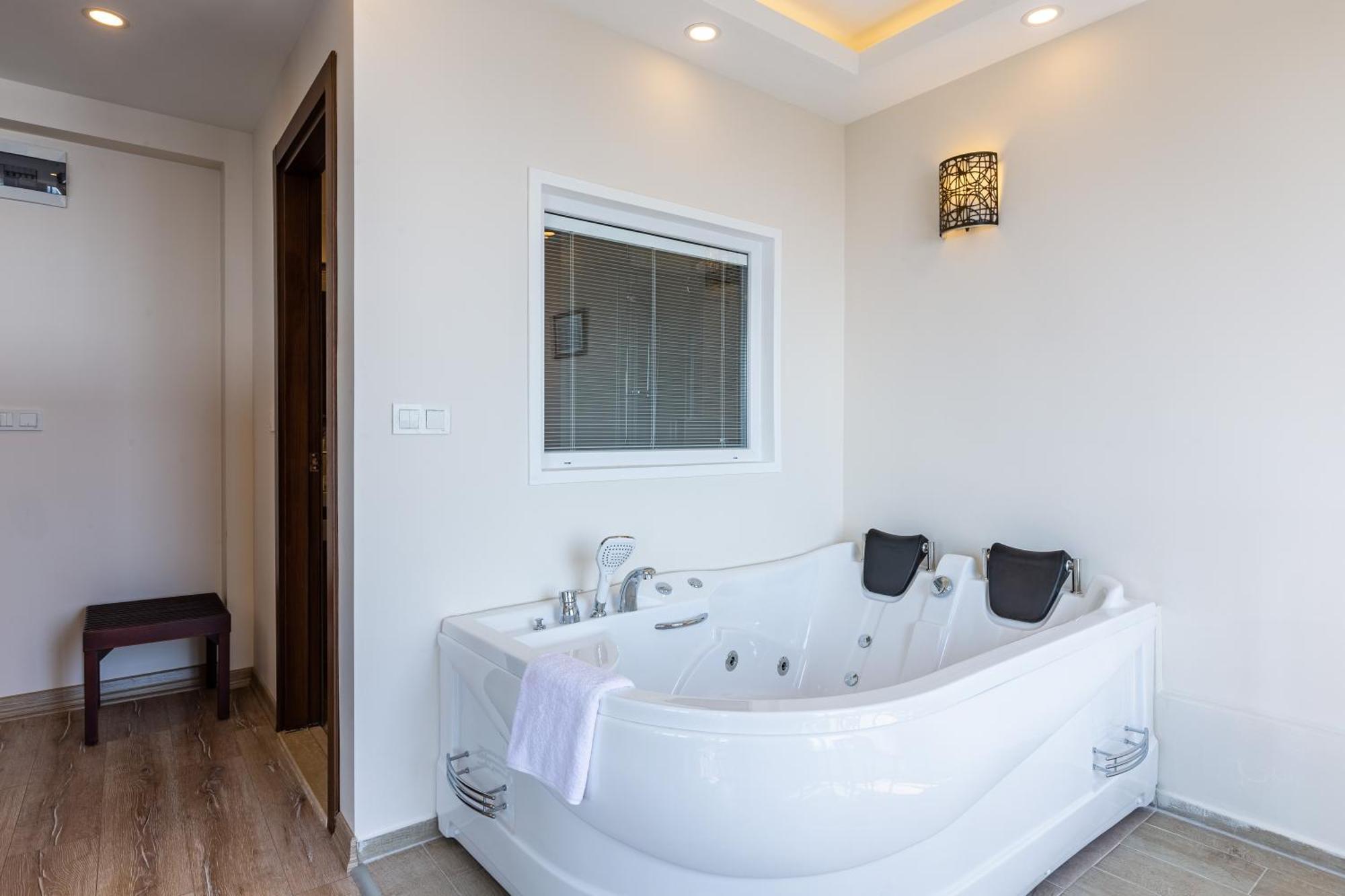 Menar Hotel&Suites -Old City Sultanahmet Istanbul Bilik gambar