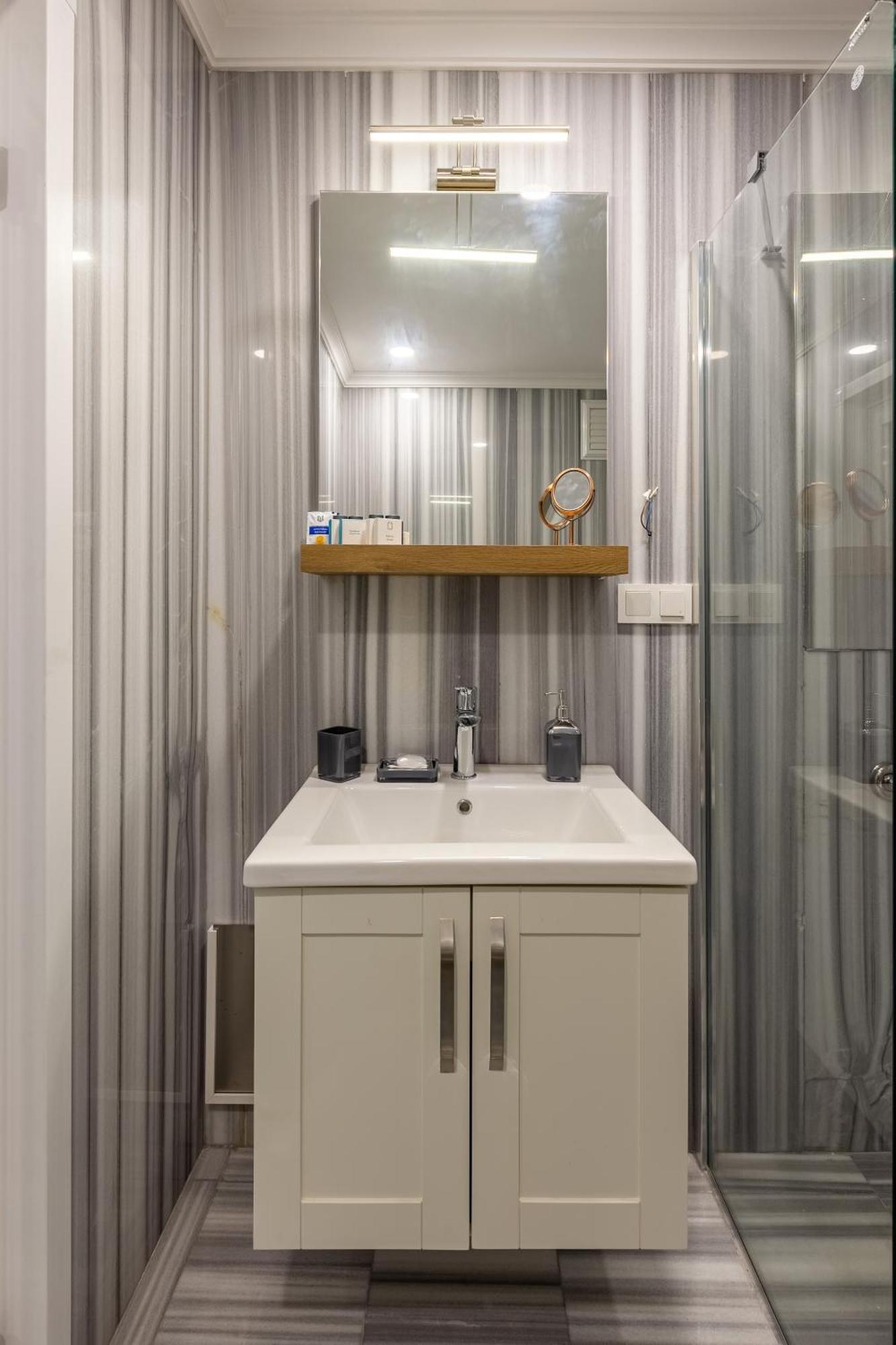 Menar Hotel&Suites -Old City Sultanahmet Istanbul Bilik gambar